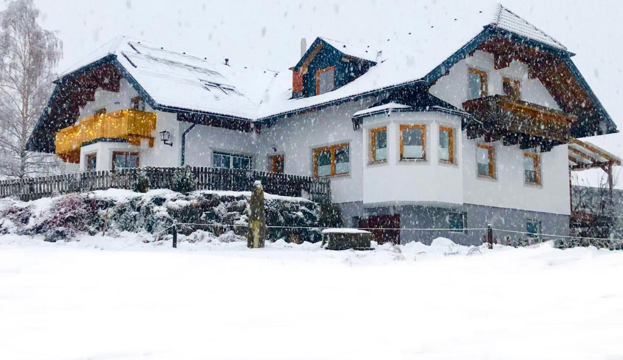 Krakaudorf Feielhof酒店 外观 照片